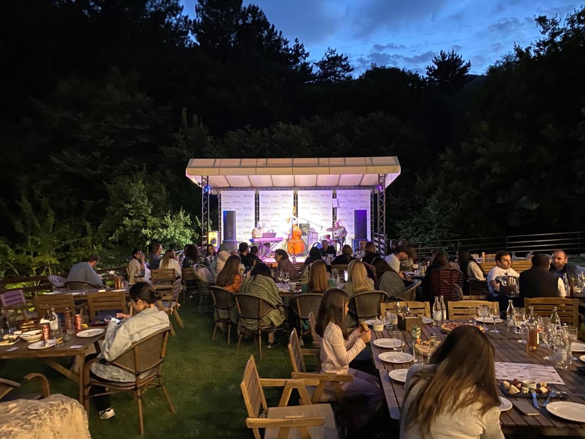 Dilijazz Hotel & Restaurant Dilidżan Zewnętrze zdjęcie